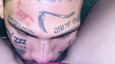 Levei um mijão bem gostoso para realizar o fetiche dessa safada