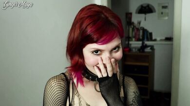 I Found My Goth Stepsister's Dildo And Gave Her a Sex Lesson