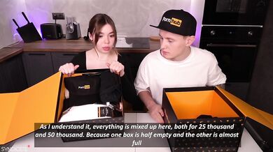 Pornhub gifts for 25k and 50k subscribers! - syndicete