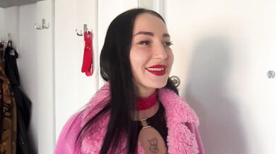 Russian whore Melissa fucked two guys hard, worked money