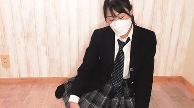 バイブで潮吹き！ゆかのお部屋でHしよう