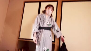 【個人撮影】100万回再生記念温泉旅行デートで中出しえっち三昧【前編】100만 뷰 기념일 온천 여행 데이트에서 질내 사정을 많이 받았어日本人/素人/ハメ撮り/看護師/中出し