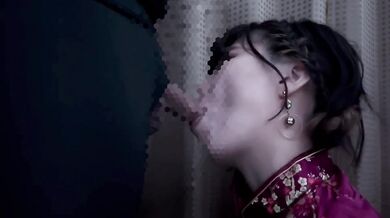 Female college student put on a Chinese dress and have a blowjob and cum in mouth
