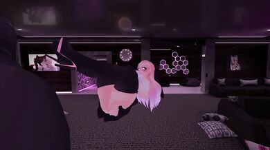 Dummy Thicc VTuber gets fingered and creampied by stranger in VR while roomates arent home