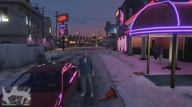 GTA V Entering a putiadero to look for bitches