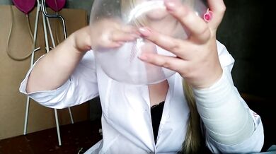 Instructions on how to make a vagina from a condom