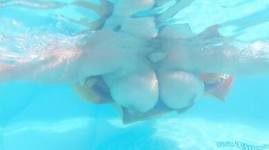 Viola Tittenfee, hot SSBBW in bikini, giantess, fatkini, in pool all from june 2021