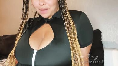 TEASER : JOI branle toi entre mes seins
