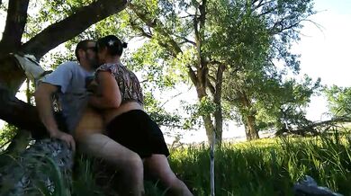 Outdoors Adventure Sex-Milf Gets Fucked Hard After Finding A Place for Fuckin and Makin Noise