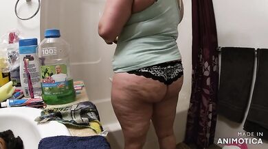 After bath time show