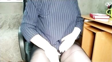 Women's secrets - Secretary at work