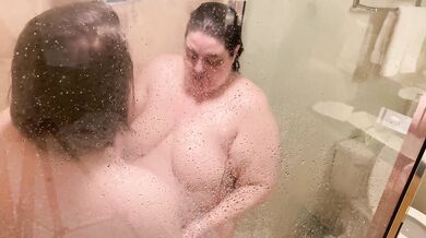 Post-Splosh Pie Shower
