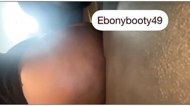 Ebony farting comp