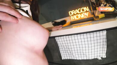 I fuck my wife while she washes the dishes. Kitchen sex. POV
