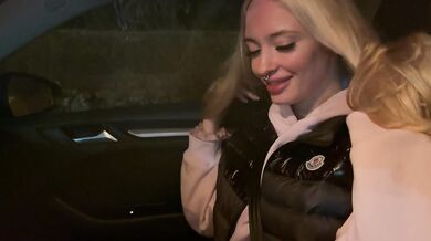 Sweet blonde on the highway. Sex in car