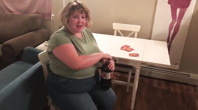 ALICE EATS: LOUD WET BURPS AND HUGE BELLY EXPANSION