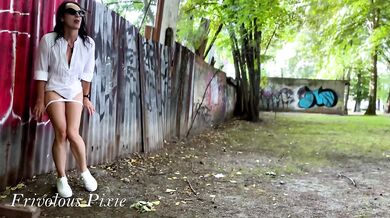 Wild Public Flashing: Pissing, Masturbating to Orgasm & Train Excitement