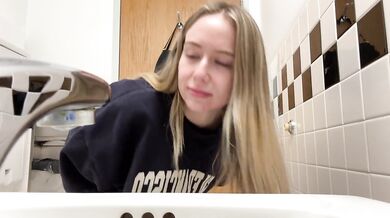 Public Cum Dripping Orgasms At BMW Dealership