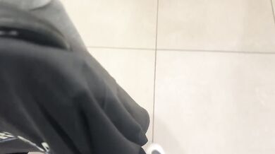 WET PUBLIC ORGASMS IN H&M FITTING ROOM