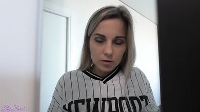 She pretended to be a sex doll. Stepbrother accidentally fucked Stepsister