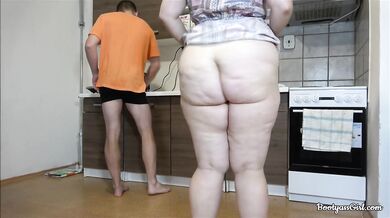 Big Ass Hottie Masturbated in the Kitchen and Then Made me Fuck Her