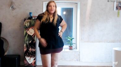 Ok I'm dancing for you (bbw dance sexy)