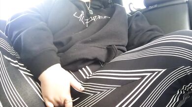 my first PUBLIC MASTURBATION i came fast in my work parking lot