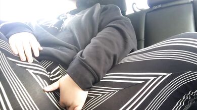 my first PUBLIC MASTURBATION i came fast in my work parking lot