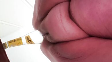 BBWFISTSLUT extreme anal bottle insertion