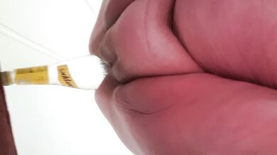 BBWFISTSLUT extreme anal bottle insertion