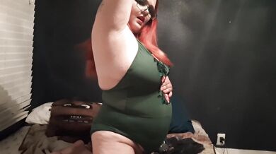 Poison Ivy Aquarium Pump Belly Inflation