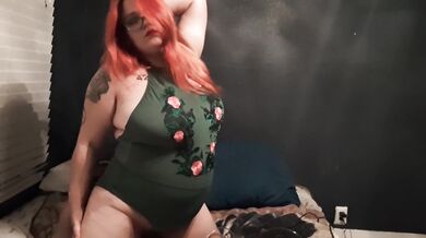 Poison Ivy Aquarium Pump Belly Inflation