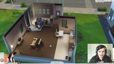SimTown Going Down on Bailey