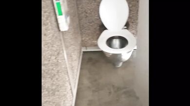 CUTE CHUBBY BBW MILF PLAYS WITH HERSELF IN DIRTY PUBLIC TOILET IN PARK