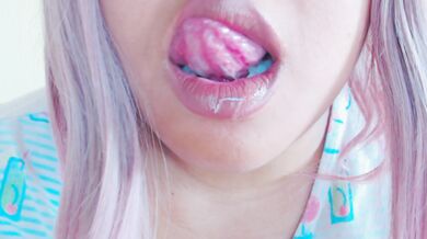 ASMR: Wet Mouth Tease (Moaning)