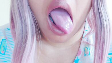 ASMR: Wet Mouth Tease (Moaning)