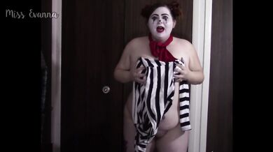 BBW Mime Striptease