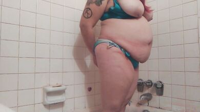 Huge Shower Hose Enema in Bikini