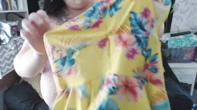DAYTONA HALE! BBW Trying On Swimwear With Closeups