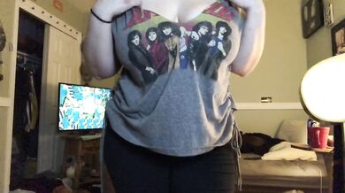 BBW undressing & playing with big tits