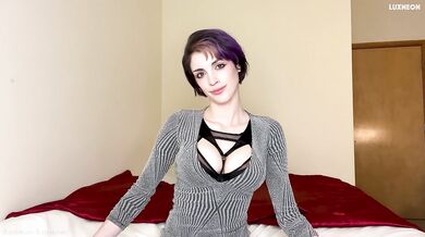 Lap Dance To Make You CHEAT
