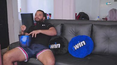 Gives him an erection while watching a movie with his stepsister jenifer play