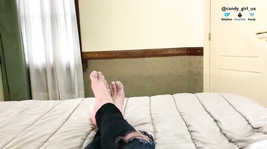 I lost a bet to my cuckold husband's friend and had to spread my legs