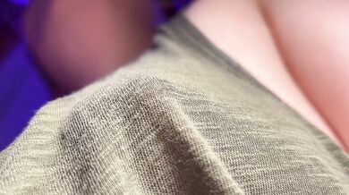 pov: you are HUNGRY but StepMommy is watching her show