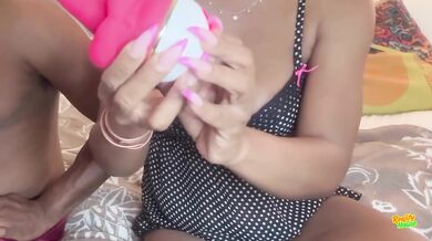 Horny Ebony Stepmom Uses Her Red Lips, Tongue Kiss Toy On Her Wet Pussy.(Link in bio)