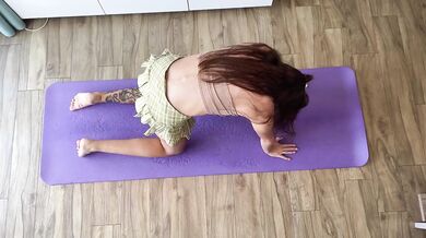 Big facial after yoga/stretching in a skirt without panties