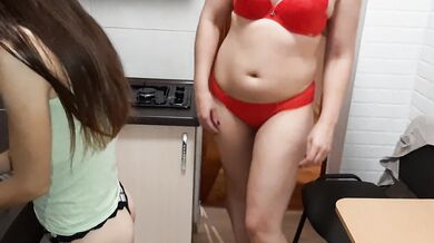 without washing dishes or passionate lesbian sex in the kitchen - lesbian_illusion
