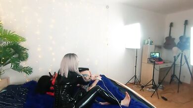 Backstage of pretty lesbian fetish girls doing sex video. Positive Femdom, sex play, latex leather