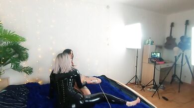 Backstage of pretty lesbian fetish girls doing sex video. Positive Femdom, sex play, latex leather