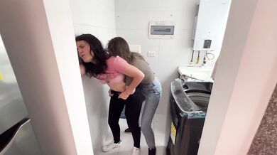 Scarlett and Chanel's best lesbian orals (COMPILATION)